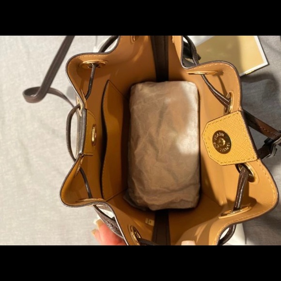 Michael kors bag - Picture 2 of 2